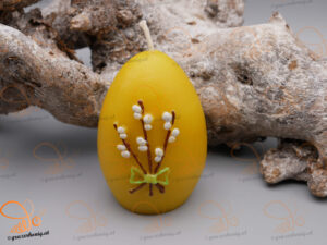 Ei mit Palmkätzchen