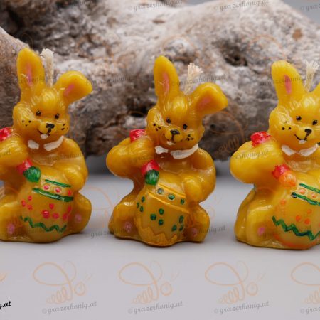 Hase mit Ei und Pinsel